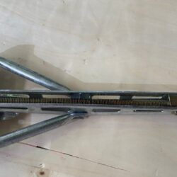 Фото &mdash; Опоры винтовые для каравана 0