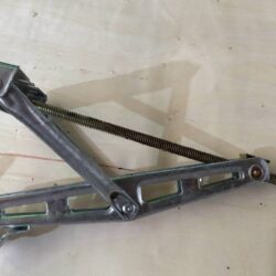 Фото &mdash; Опоры винтовые для каравана 0