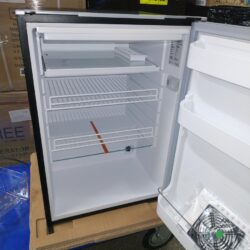 Фото — Vitrifrigo С-серии холодильники встраиваемые компрессорные 11
