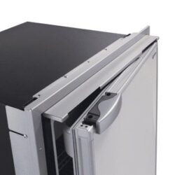 Фото — Vitrifrigo С-серии холодильники встраиваемые компрессорные 33