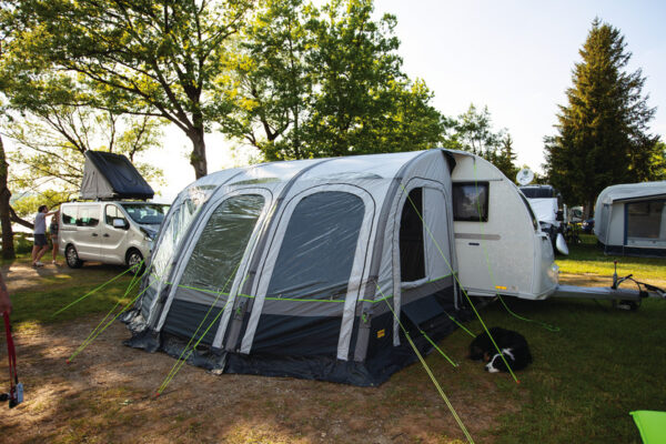 Reimo Marina Air — надувная палатка для каравана — купить онлайн с доставкой