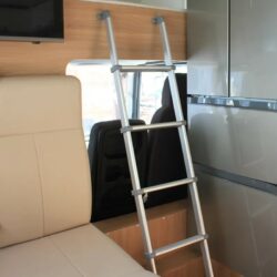 Фото — Campfort Ladder — универсальные лестницы для автодома 0