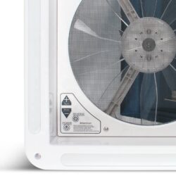 Фото — Люк крышный TYTXRV с вентилятором 2