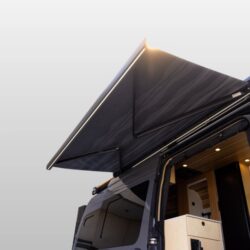 MobileComfort EAGLE — настенная безопомаркиза 1