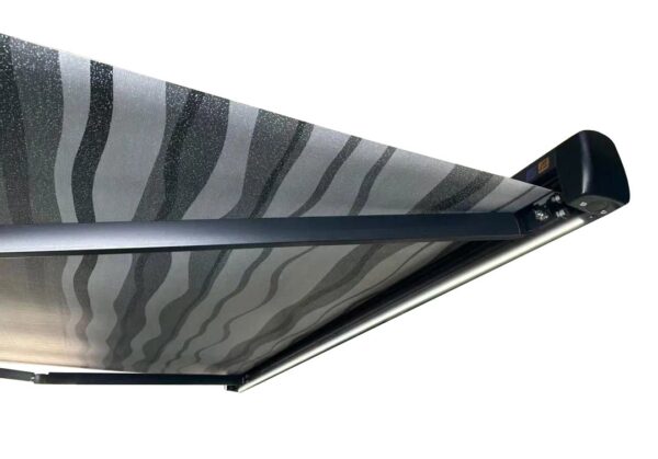 MobileComfort EAGLE — настенная безопомаркиза 1