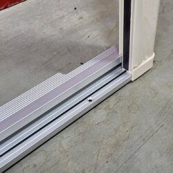 Сдвижная москитная сетка Sanjo для входной двери 1