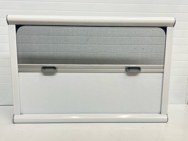 Окно откидное Mobile Сomfort MC6 — купить онлайн с доставкой