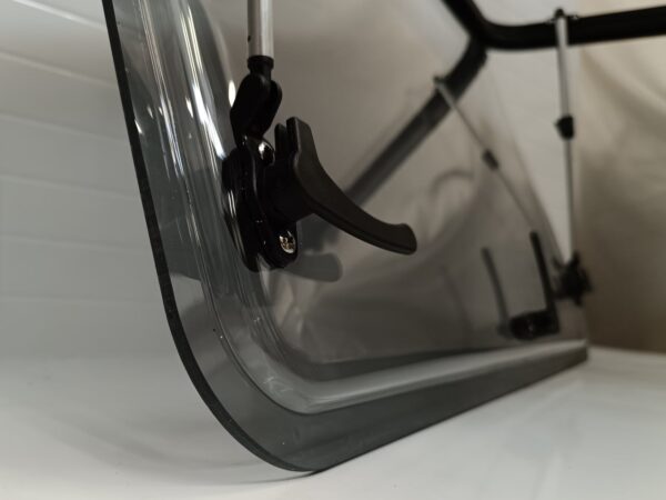 Окно откидное Mobile Сomfort MC6 1