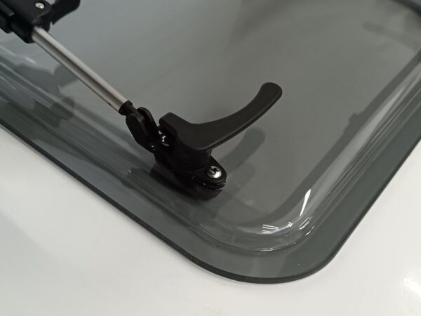 Окно откидное Mobile Сomfort MC6 1