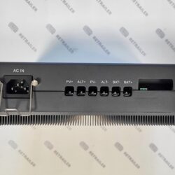 SRNE SAA — зарядное устройство от трех источников 1