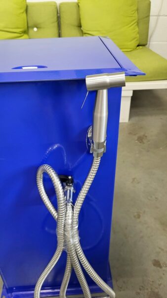 Стойка слива кассет туалета 1