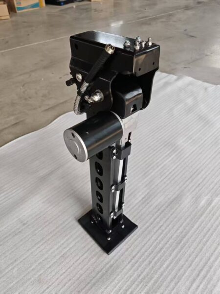 Откидные опоры Campfort Stabilizer Jack с электроприводом 1