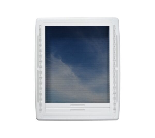 MaxxAir SkyMaxx LX Plus — люк крышный 1
