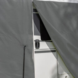 Reimo Tent Premium — чехол для автодома 1